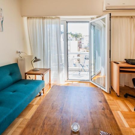 5Th Floor Boho Quircky Apartment Athena Bagian luar foto