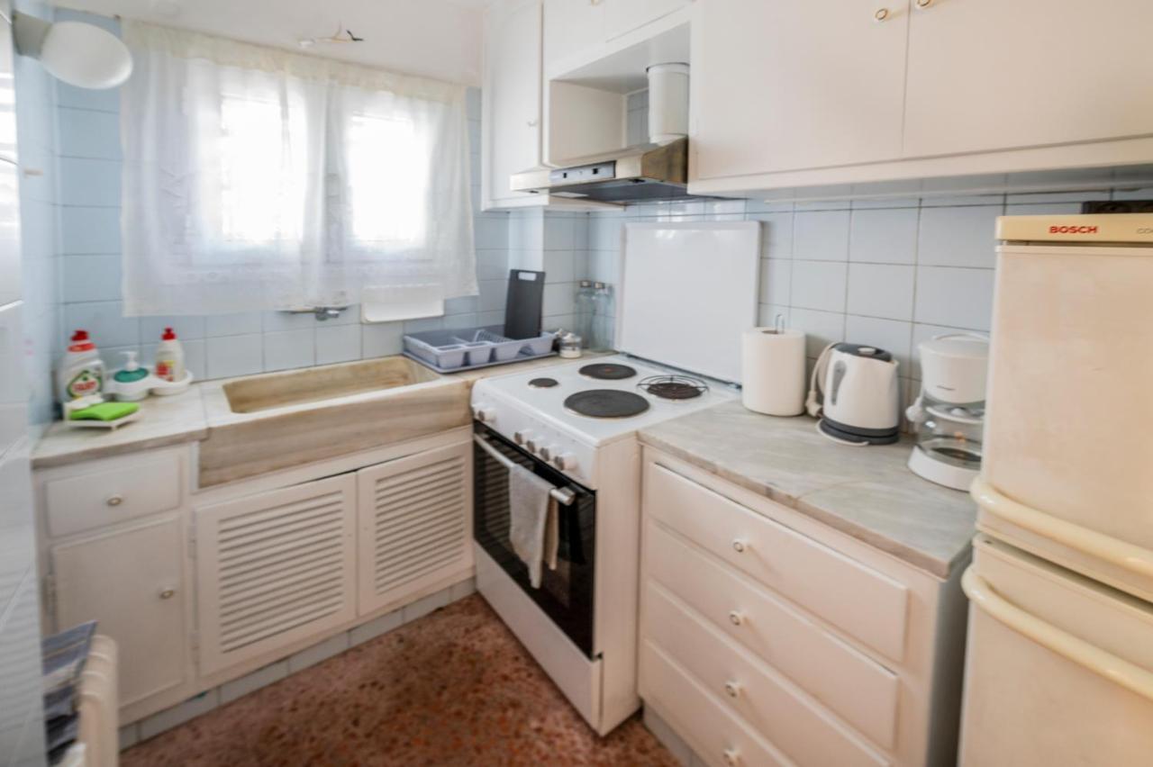 5Th Floor Boho Quircky Apartment Athena Bagian luar foto